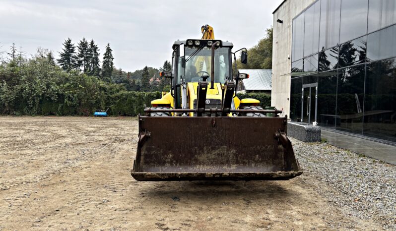 NEW HOLLAND B115-4PS KOPARKO-ŁADOWARKA full