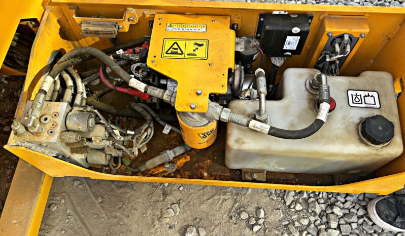 JCB S2632.E PODNOŚNIK NOŻYCOWY full