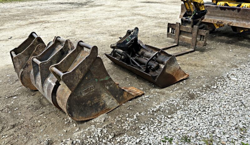 KOMATSU PW 118 MR-8 KOPARKA KOŁOWA full