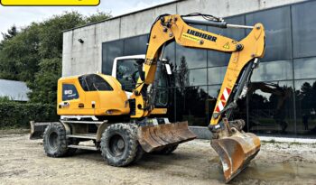 LIEBHERR A 910 COMPACT KOPARKA KOŁOWA full