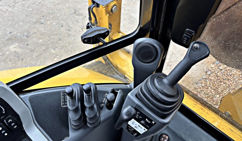 CATERPILLAR 432F2 KOPARKO-ŁADOWARKA full