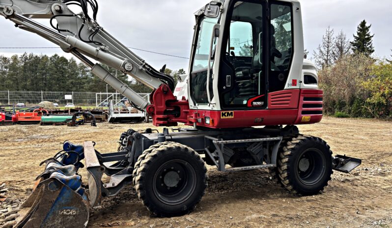 TAKEUCHI TB295 W  KOPARKA KOŁOWA full