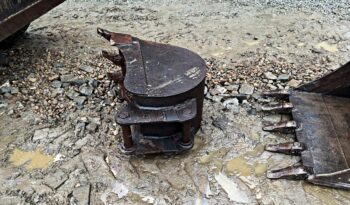 KOMATSU PW 75 KOPARKA KOŁOWA full