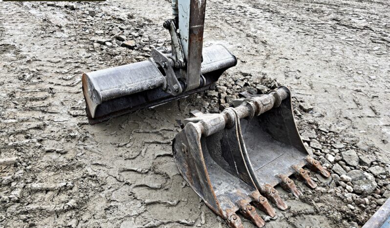 TAKEUCHI TB228 MINI-KOPARKA full