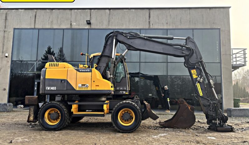VOLVO EW 140 D KOPARKA KOŁOWA Z GŁOWICĄ OBROTOWA ZE SZCZYPCAMI full