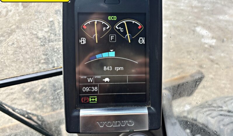 VOLVO EW 140 D KOPARKA KOŁOWA Z GŁOWICĄ OBROTOWA ZE SZCZYPCAMI full