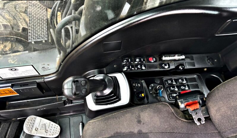 JCB JS 175 WTT4 KOPARKA KOŁOWA full