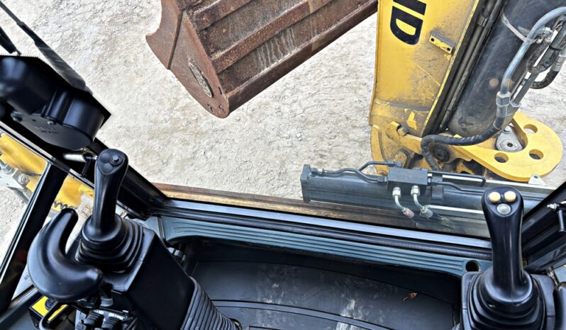 NEW HOLLAND B115C KOPARKO-ŁADOWARKA full