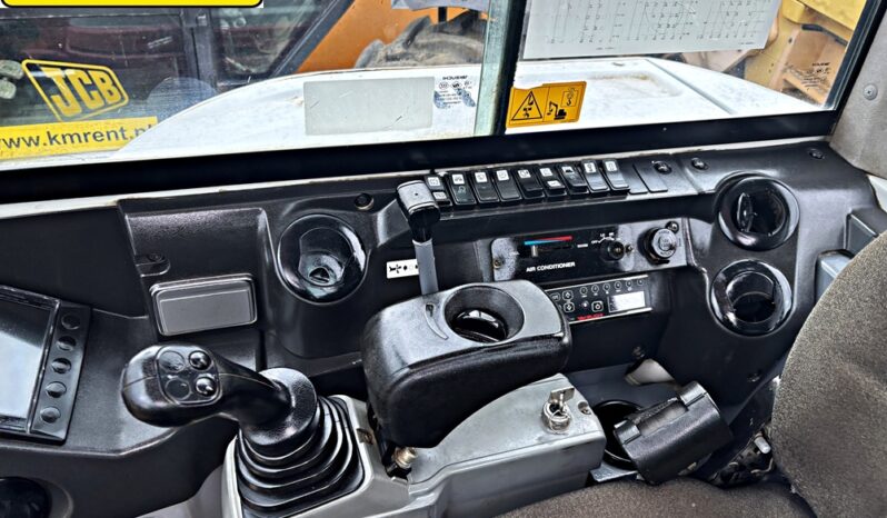 TAKEUCHI TB250 MINI-KOPARKA full