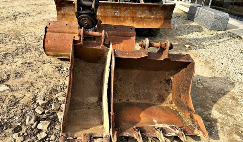 JCB HD110WTT4 HYDRADIG KOPARKA KOŁOWA full