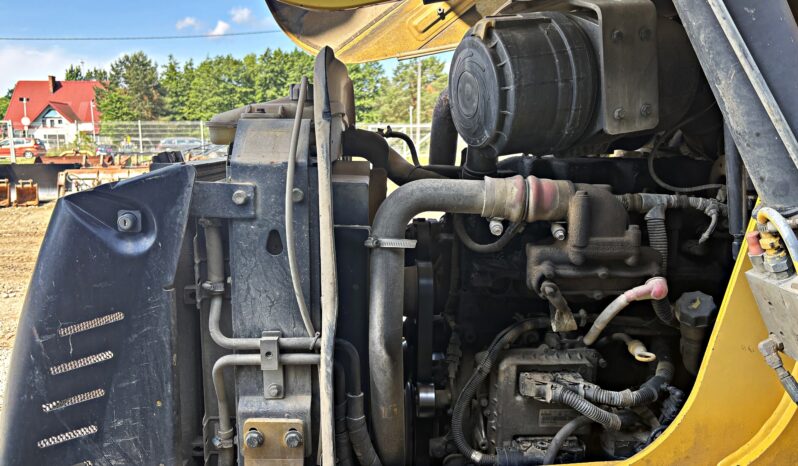 NEW HOLLAND B110B KOPARKO-ŁADOWARKA full