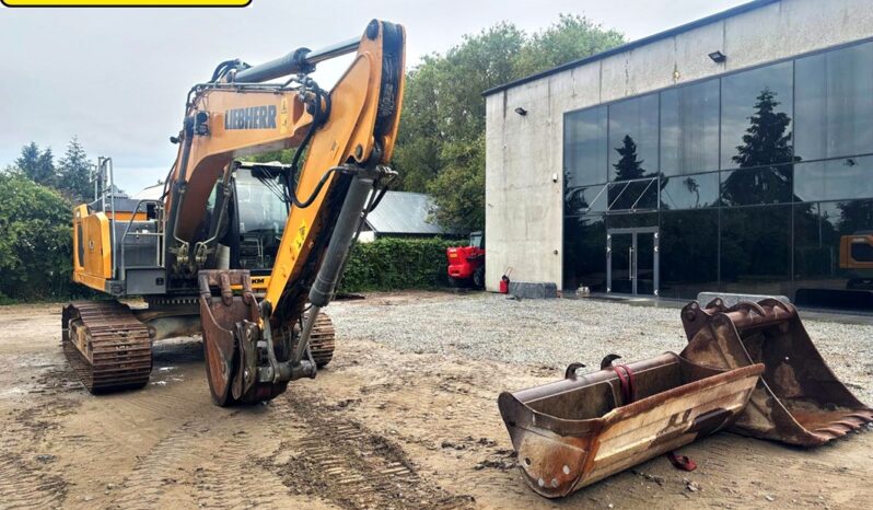 LIEBHERR R924LC KOPARKA GĄSIENICOWA full