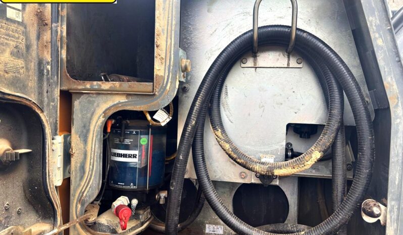 LIEBHERR R924LC KOPARKA GĄSIENICOWA full