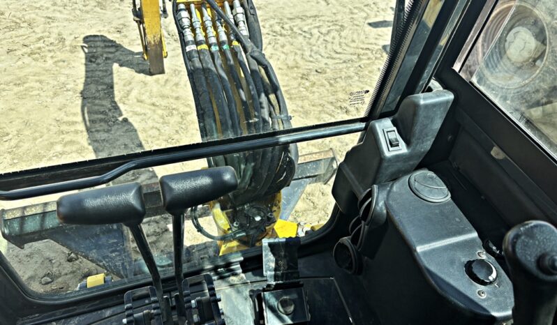 KOMATSU PC26MR-3 MINI-KOPARKA full